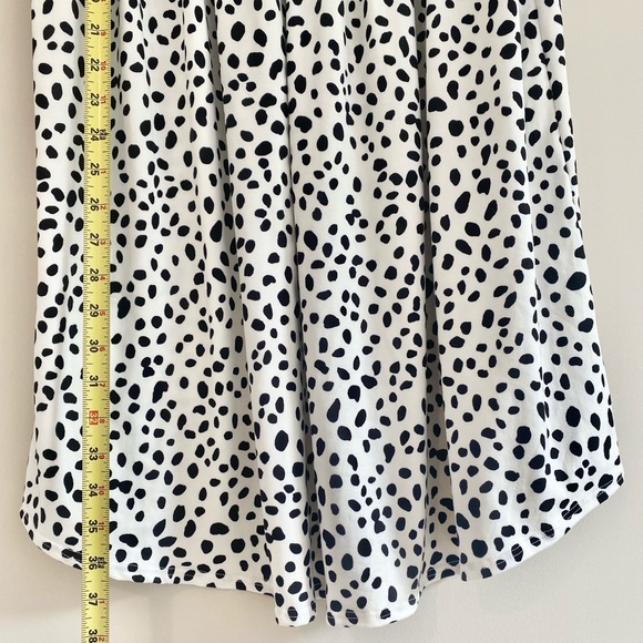 Boutique dress black and white knit brand new - Picture 8 of 9